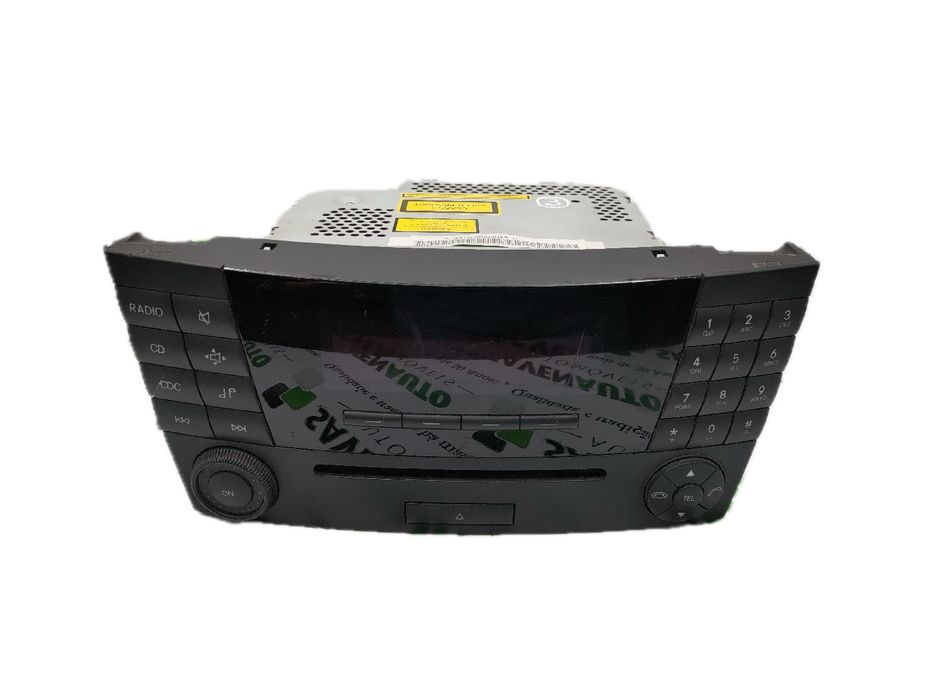 Rádio / auto-rádio MERCEDES-BENZ Classe E (W211)