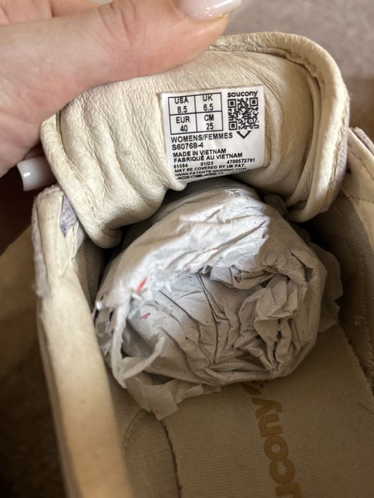 Saucony кросівки