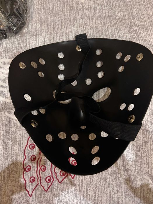 Máscara Jason preta nova