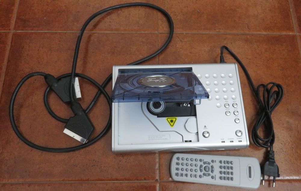 DVD Player Including Remote Control and SCART Cable, Functional and in Very Good Condition64752113511554121