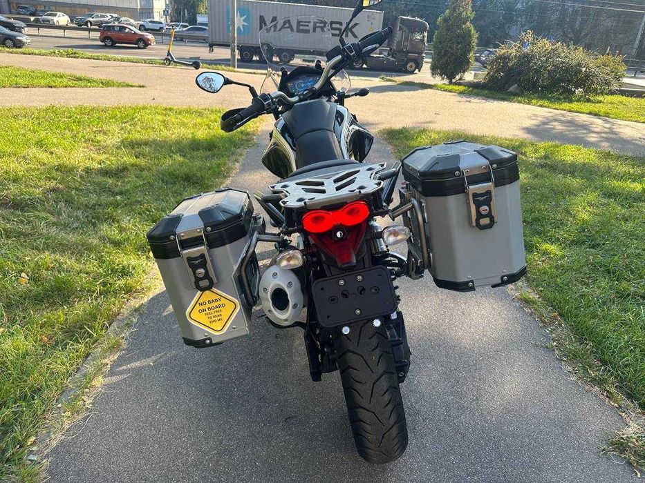 Мотоцикл Moto Guzzi V85TT 2023 рік 4500 км