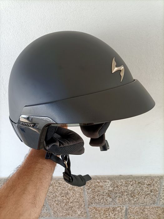 Capacete tamanho L novo