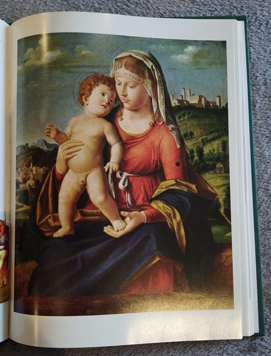 Livros da colecção Grandes Museus do Mundo