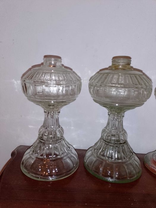 6 candeeiros de petróleo