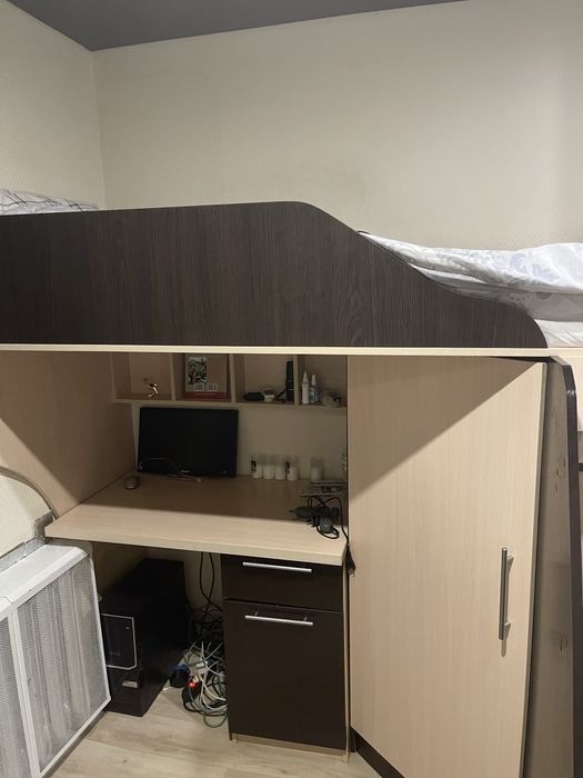 Двоповерхове ліжко