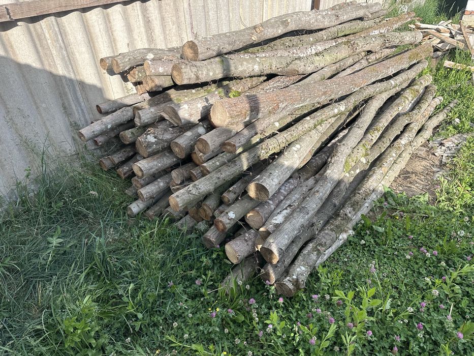 Стойки під монолітну плиту