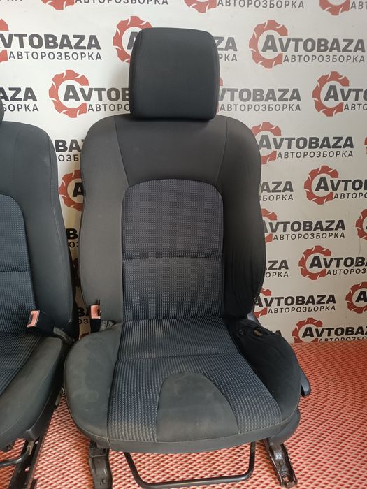 Сидіння передні пара Mazda 3 BK Сидения Сідушки Сидушки Мазда