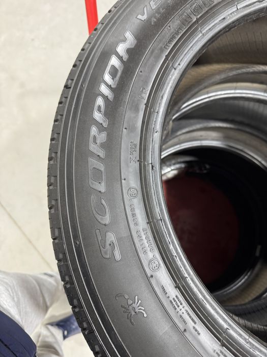 Pirelli 235/65/19 идеальные