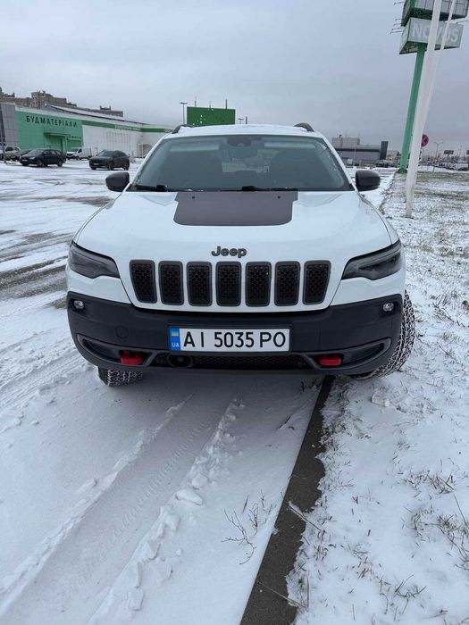 Jeep Cherokee trailhawk власник