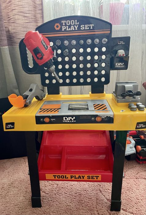 Інструменти для хлопчика