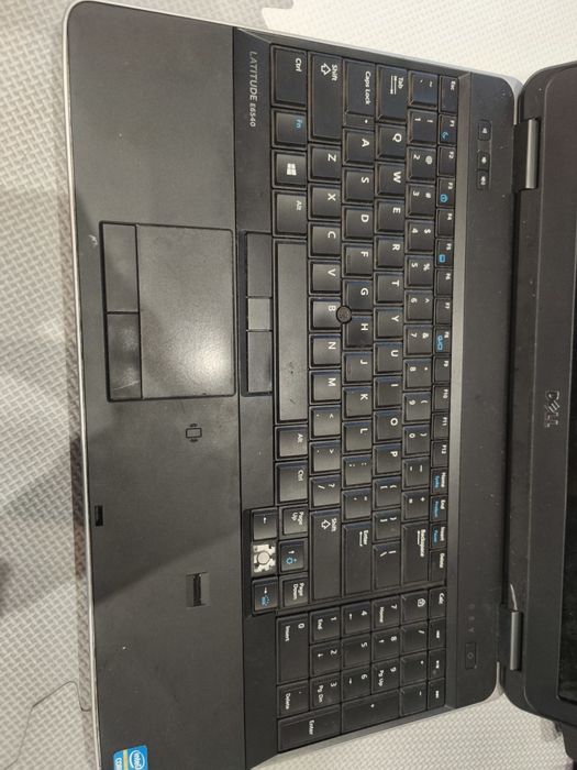 Uszkodzony Dell E6540 na części laptop i5