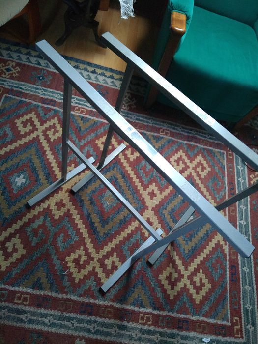 Cavaletes metálicos