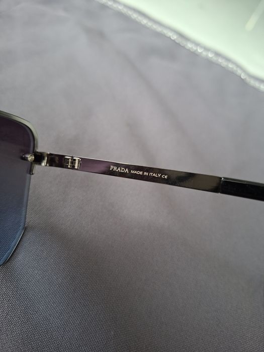 Męskie okulary przeciwsłoneczne Prada. Wyprzedaż