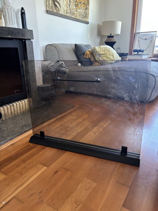 Resguardo lareira vidro