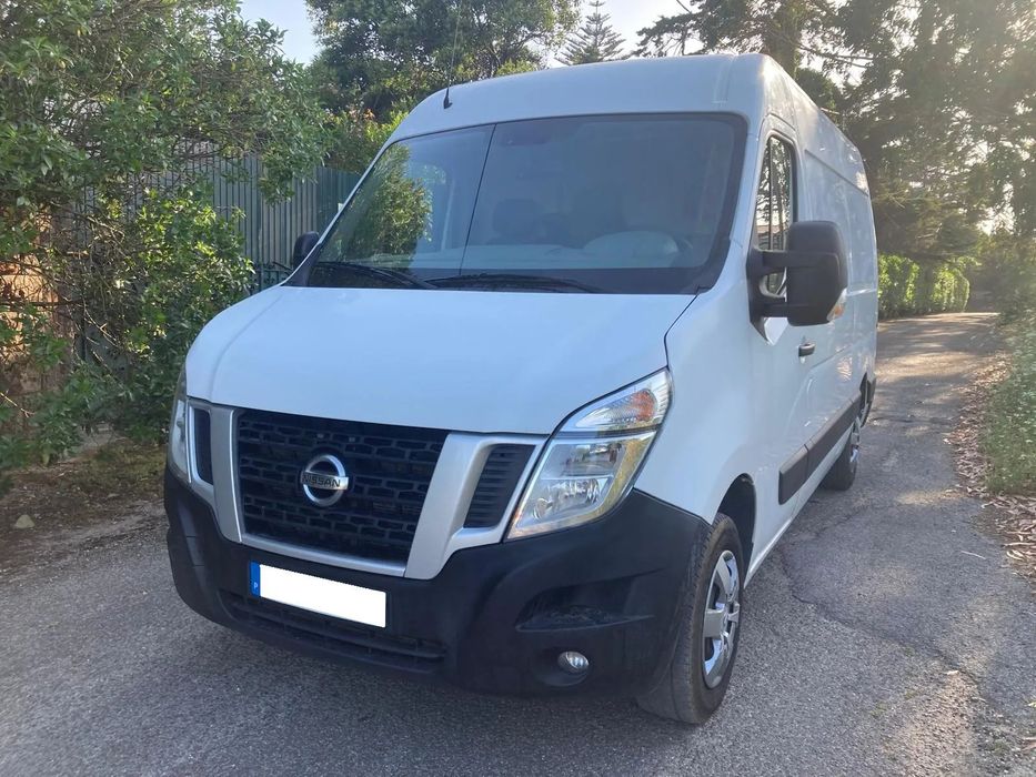 Nissan NV400 2.3DCI L2H2 (versus Renault Master)