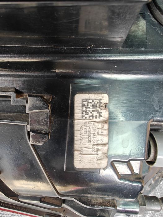 Lampa skoda scala- cały klosz i obudowa
