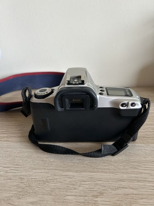 Canon EOS 300 - corpo/bom estado