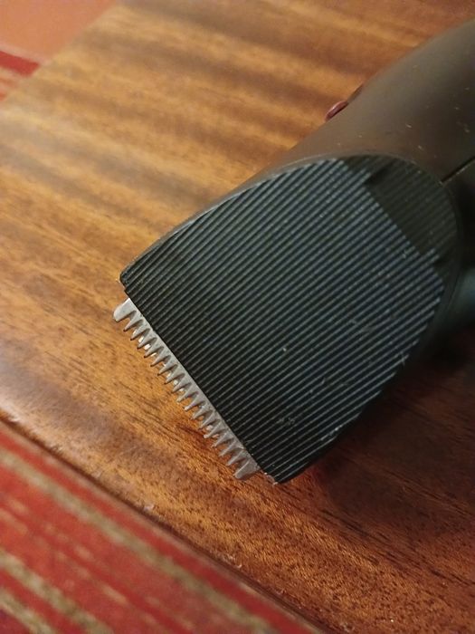 Машинка для стрижки волос Fhilips