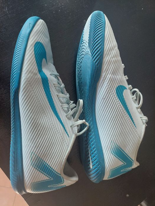 Sapatilhas futebol Nike n. 41