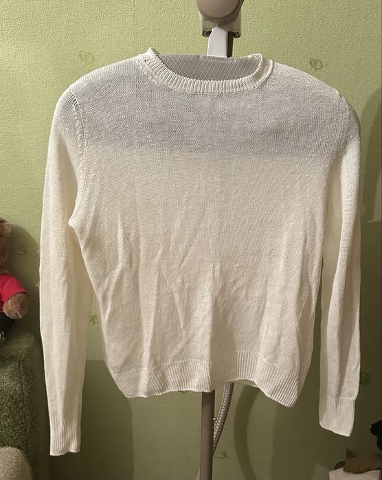 Свитер белый сетка