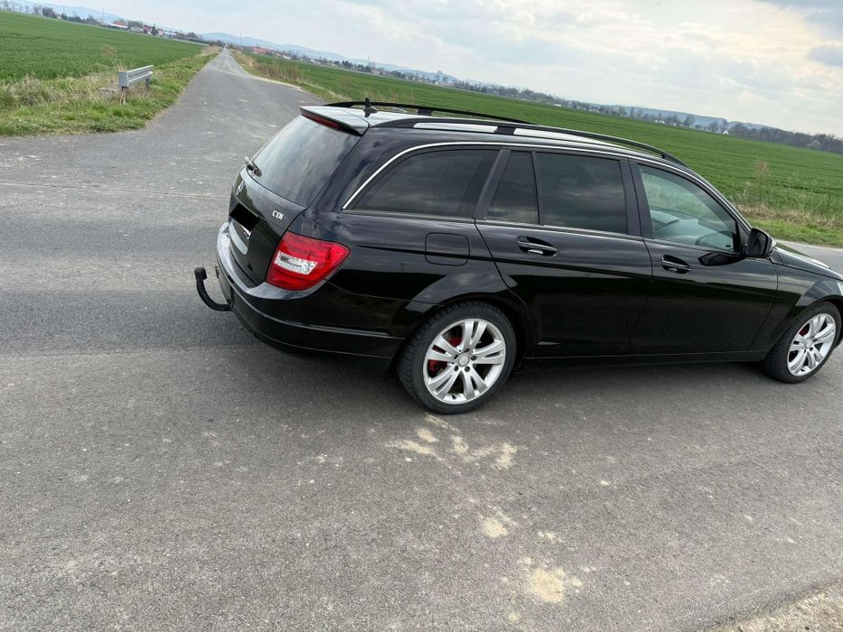 Mercedes-Benz C-Class (W204) 2.2
