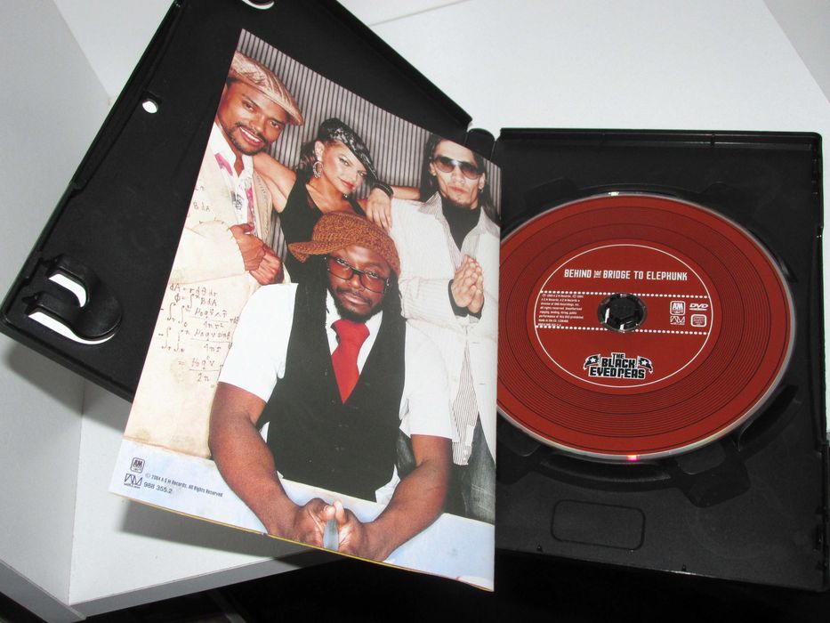 The Black Eyed Peas: Behind The Bridge To Elephunk - DVD