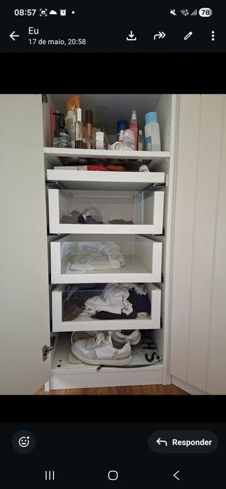 Roupeiro de canto do IKEA