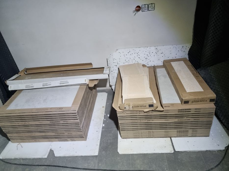 Kafelki / płytki podłogowe TORANO WHITE 79,8X79,8 cm