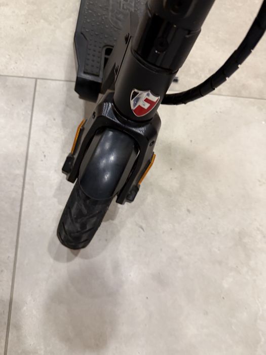 Продам самокат Forte