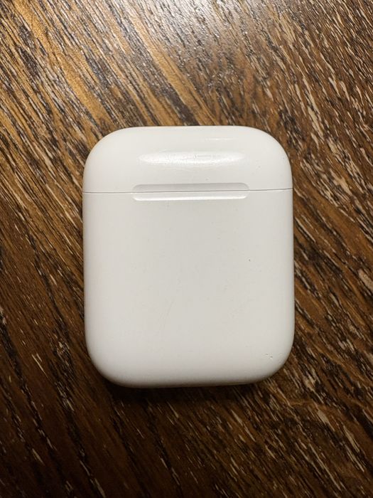 AirPods 2 — вживані