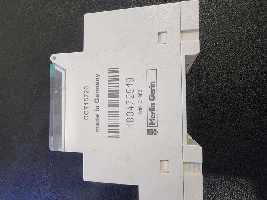 Material Elétrico Schneider Novo