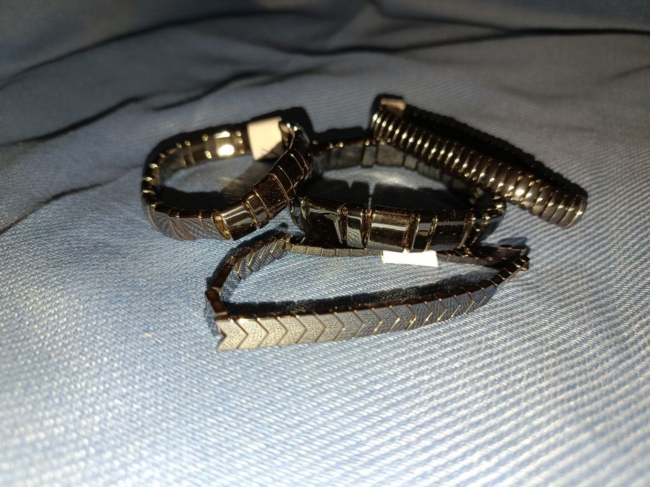 Браслети з гематиту