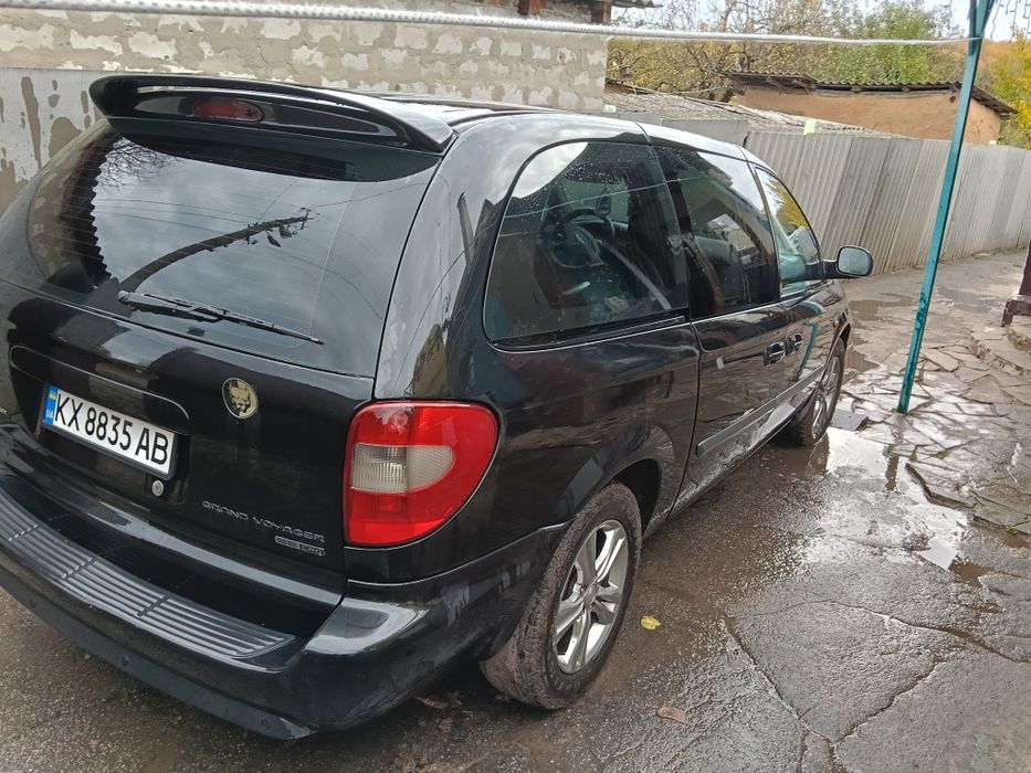 Chrysler gr.voyager 2006 год
