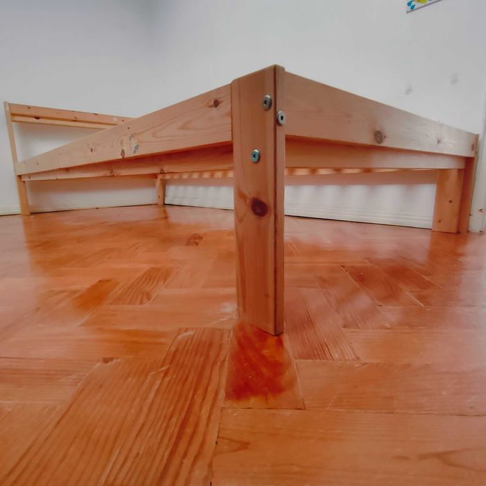 Cama solteiro NEIDEN 90x200cm com estrado LURÖY