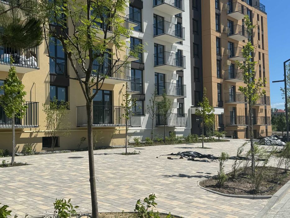 Продам‼️ Комерційне приміщення під бізнес в ЖК Садова Алея | 36,06 кв.м.| м. Пустомити за 9 км від Львова