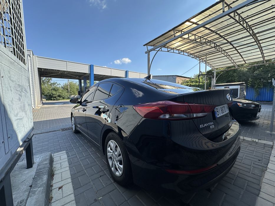 Hyundai Elantra 2017 VIN 5NPD74LF8HH196451 фото оголошення 4 з 17