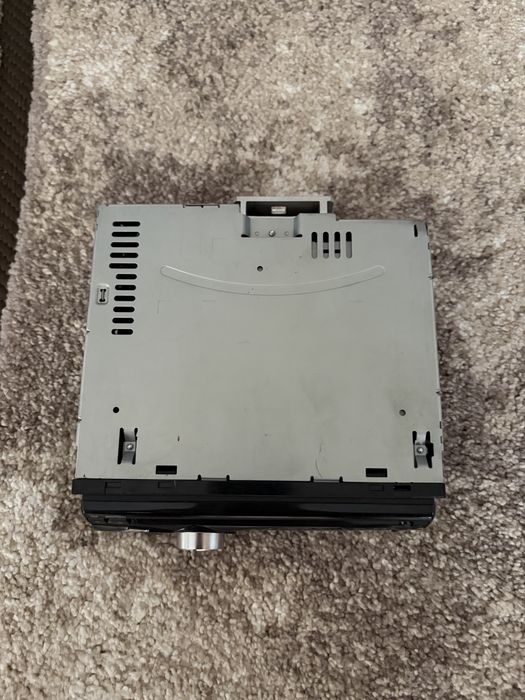 Автомагнитола JVC KD-R421