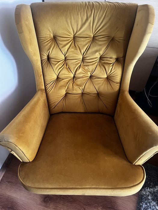 Fotel uszak musztardowy
