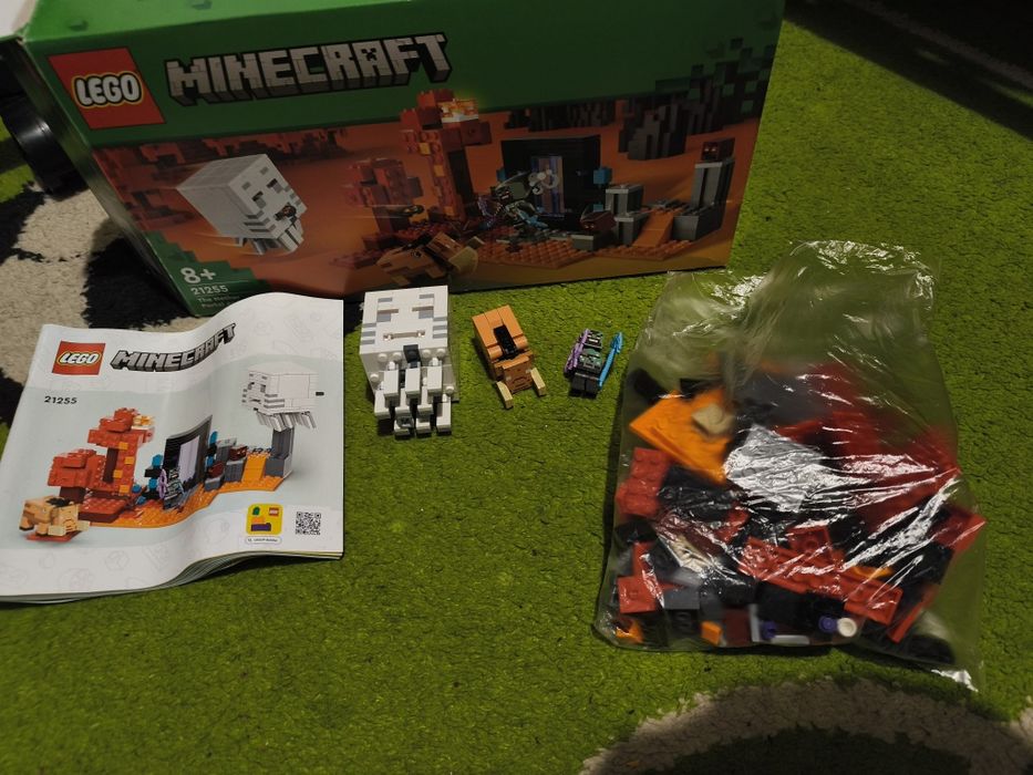 LEGO Minecraft 21255