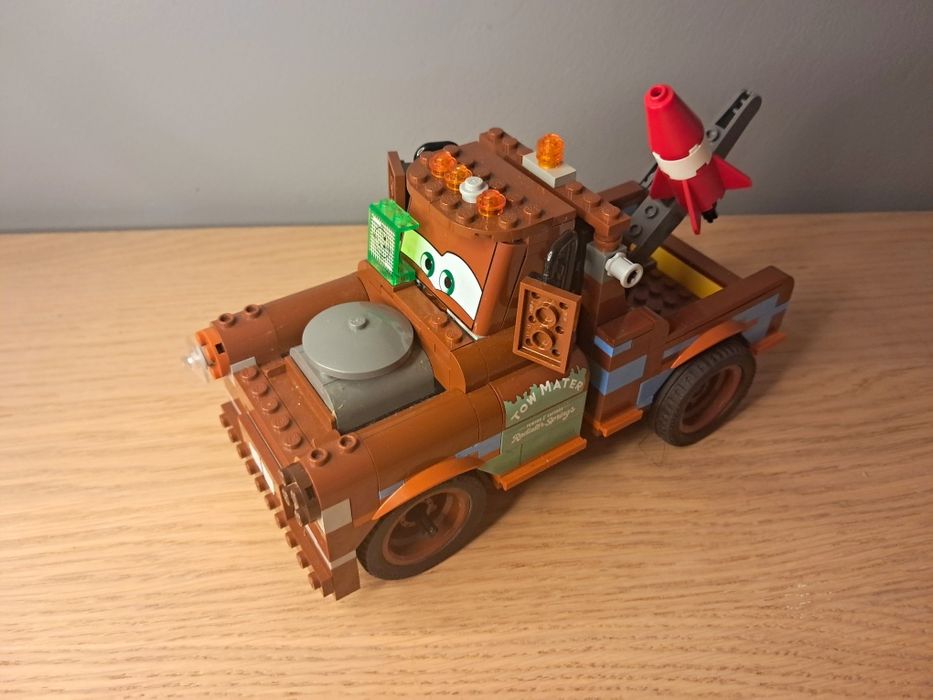 Zestaw LEGO cars 2 8677 złomek + instrukcja