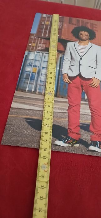 Poster Like Us, novo