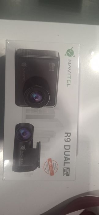 Spredam  rejestrator  samochodowy  Navitel R9 dual