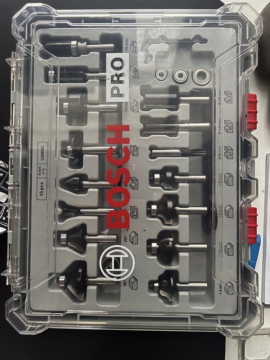 Zestaw frezów 8mm Bosch 15 części frezy Pro