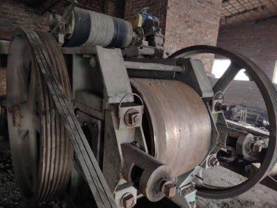 Wyprzedaż maszyny do produkcji cegły