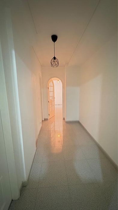 Arrendo um quarto