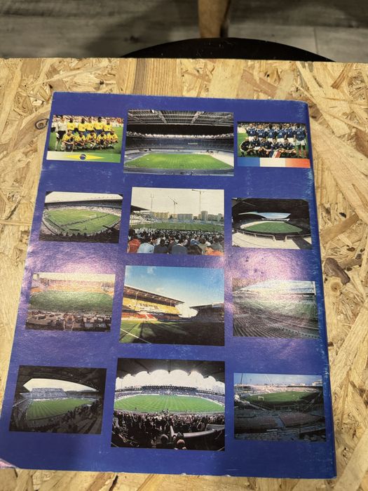 As 2 Caderneta de cromos de futebol 60€