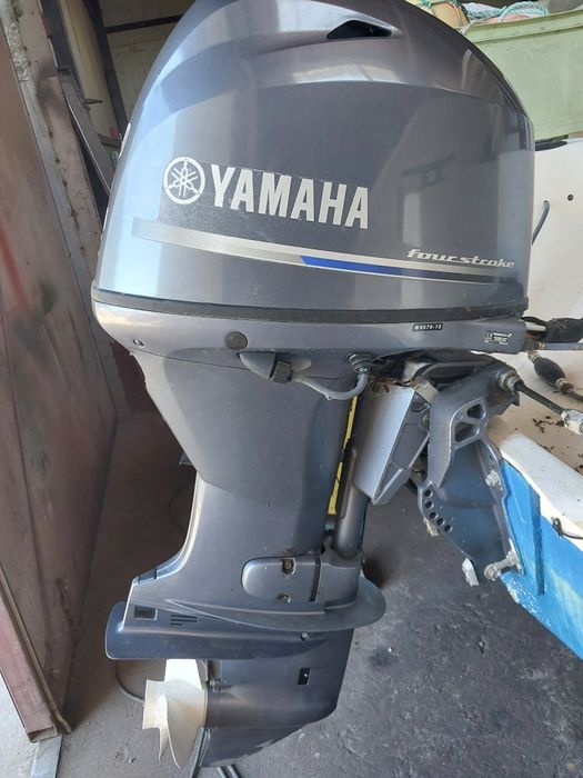 Silnik zaburtowy yamaha 50 km,trym elektryczny,2015 rok