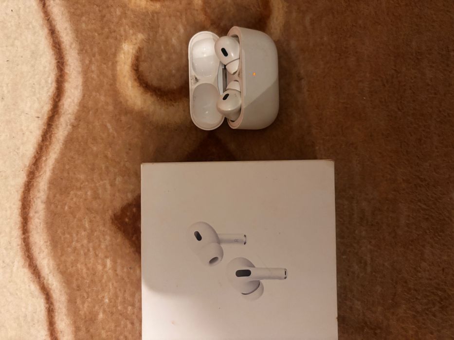 Estou vendendo fones de ouvido AirPods Pro 2