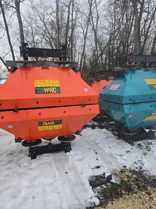 rozsiewacz nawozowy/ do nawozu dwutarczowy