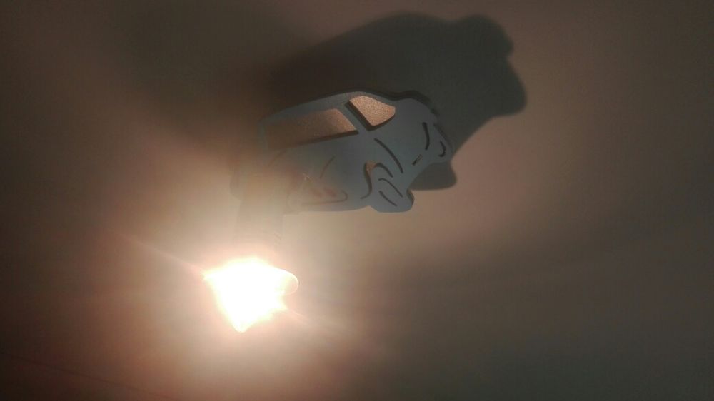 Lampa do pokoju chłopca